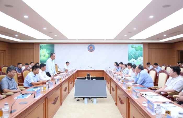 Bộ Tài chính làm việc với Tổng công ty Hàng không Việt Nam