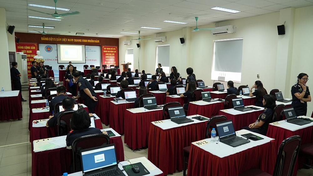 Hải quan Hà Nội đánh giá năng lực đối với hơn 400 công chức
