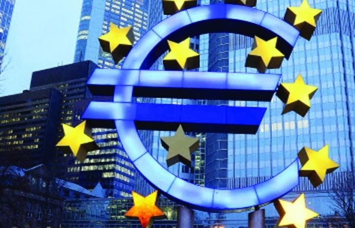 Đằng sau việc châu Âu thắt chặt tiền tệ