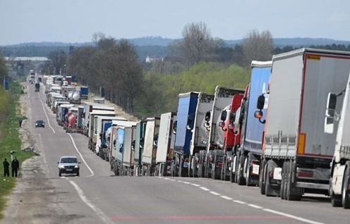 Ba Lan cảnh báo đóng cửa biên giới đối với nông sản Ukraine