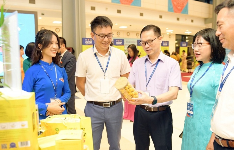 110 sản phẩm OCOP được trưng bày tại triển lãm “Khát vọng Việt Nam”