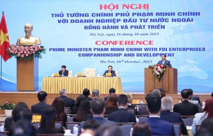 Thủ tướng nhấn mạnh 3 cam kết để nhà đầu tư nước ngoài yên tâm kinh doanh lâu dài