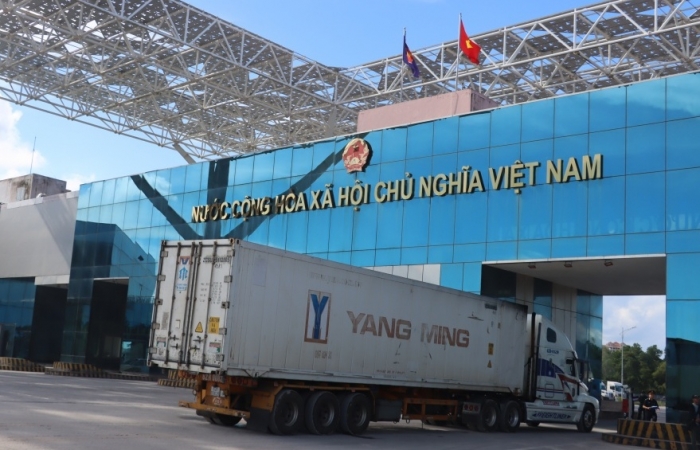 Thương mại Việt Nam - Trung Quốc đạt hơn 122 tỷ USD