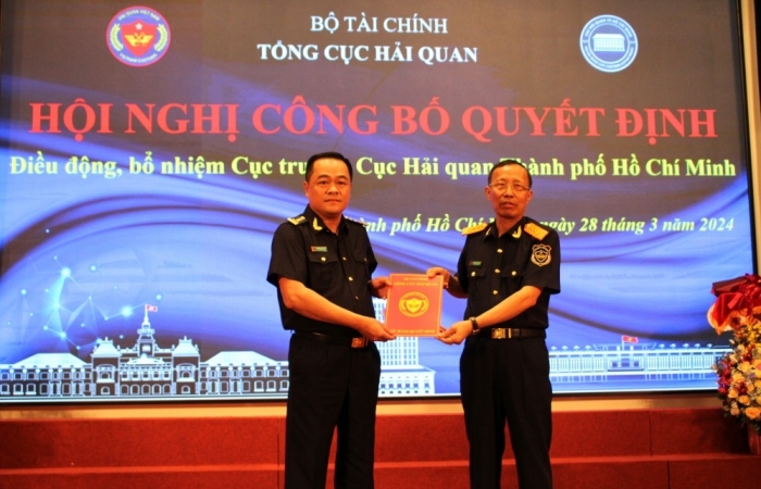 Điều động, bổ nhiệm ông Nguyễn Hoàng Tuấn giữ chức Cục trưởng Cục Hải quan TPHCM
