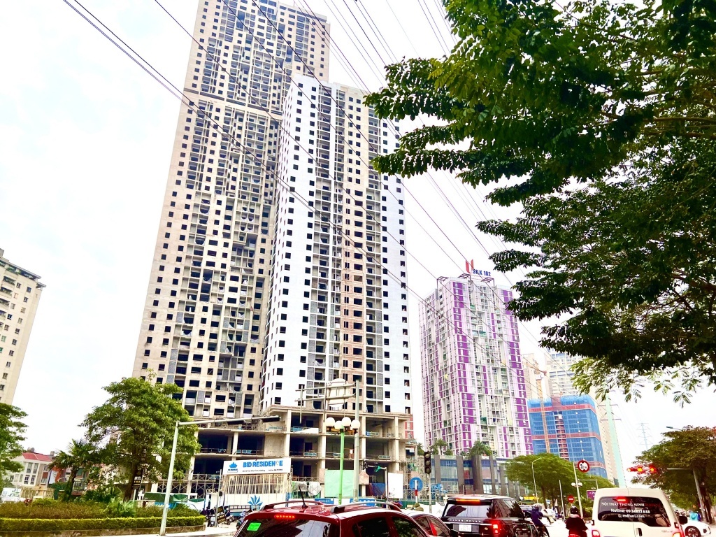 Giá căn hộ chung cư rao bán tại Hà Nội liên tục tăng trên cả thị trường sơ cấp và thứ cấp