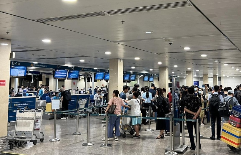 Dự kiến sân bay Nội Bài, Tân Sơn Nhất sẽ phục vụ khoảng 6.800 lượt chuyến bay