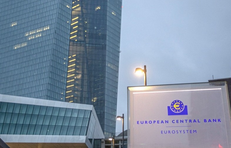Triển vọng ổn định tài chính của Eurozone đã cải thiện nhưng vẫn mong manh
