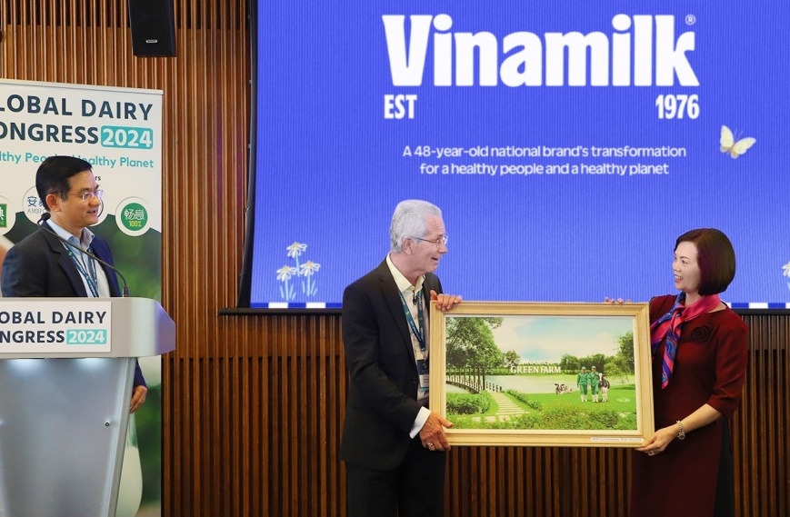 Vinamilk tạo ấn tượng với thương hiệu mới và thông điệp “Để tâm thay đổi” tại hội nghị sữa toàn cầu 2024