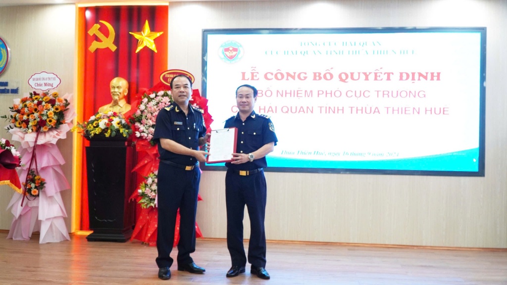 rao quyết định bổ nhiệm Phó Cục trưởng Cục Hải quan tỉnh Thừa Thiên Huế 