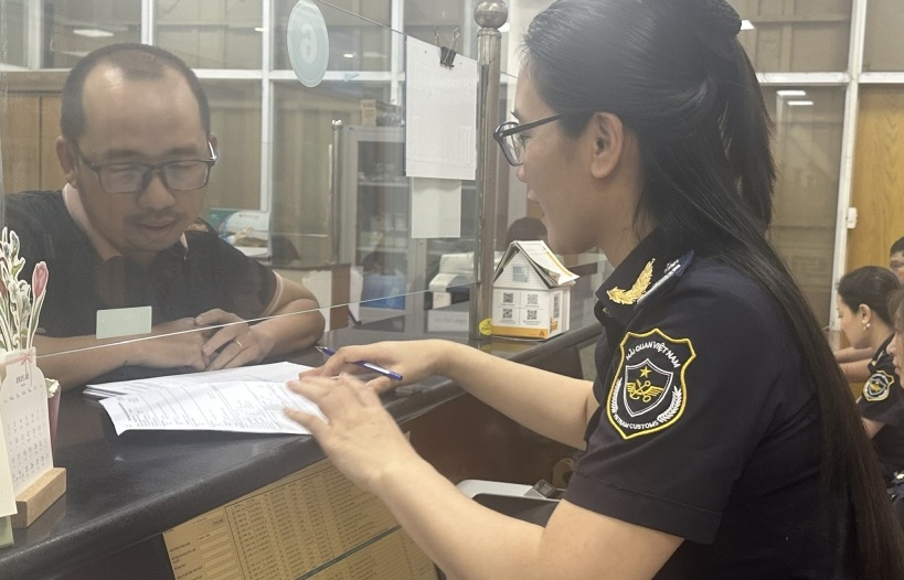 TP. Hồ Chí Minh: Xuất siêu gần 7 tỷ USD