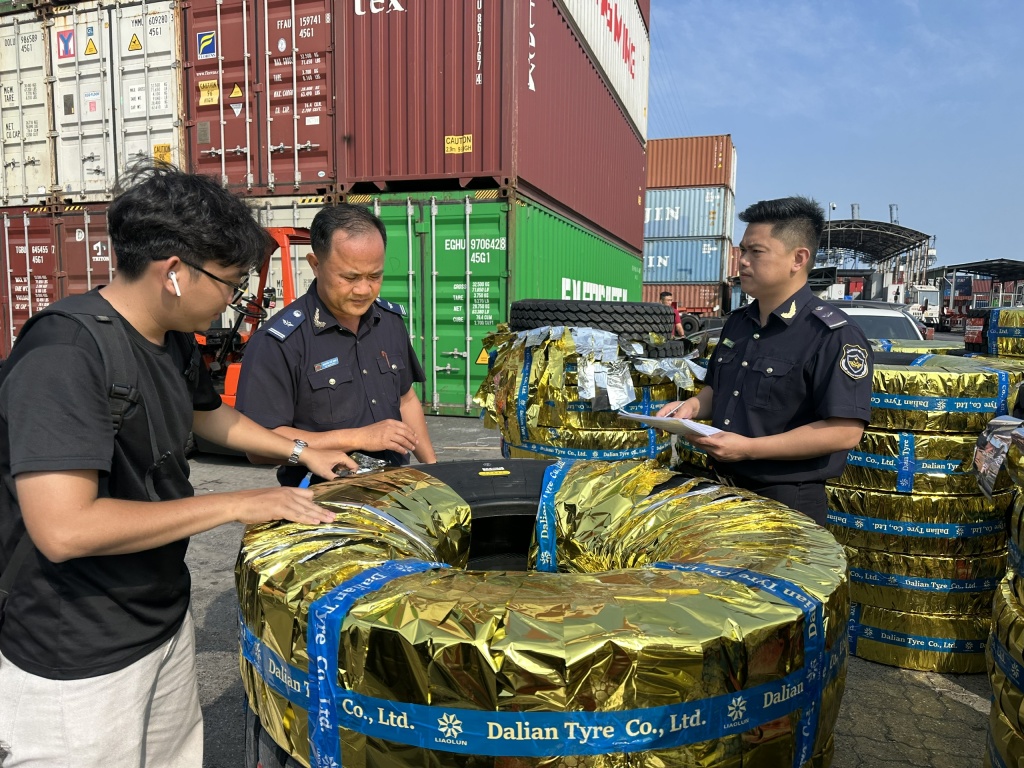 Hải quan TPHCM