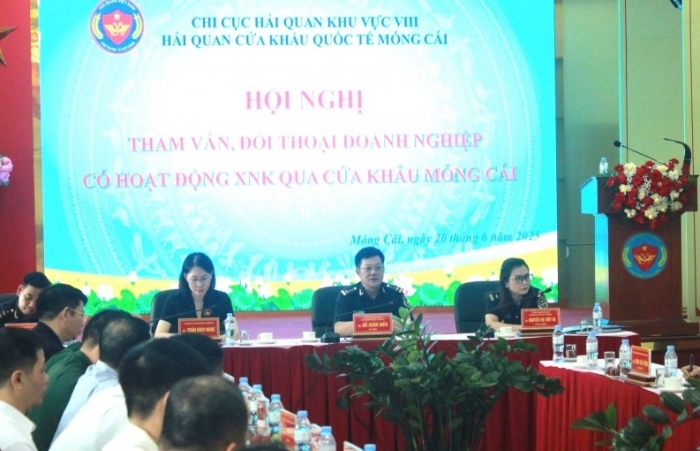 Xuất nhập khẩu qua cửa khẩu Móng Cái tăng mạnh