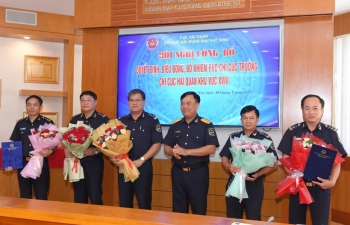 Chi cục Hải quan khu vực XVIII công bố quyết định bổ nhiệm lãnh đạo