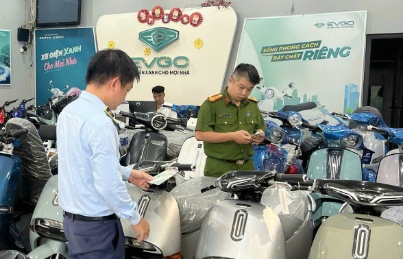 Chuyển Công an vụ kinh doanh xe máy điện có dấu hiệu giả mạo nhãn hiệu NIJIA
