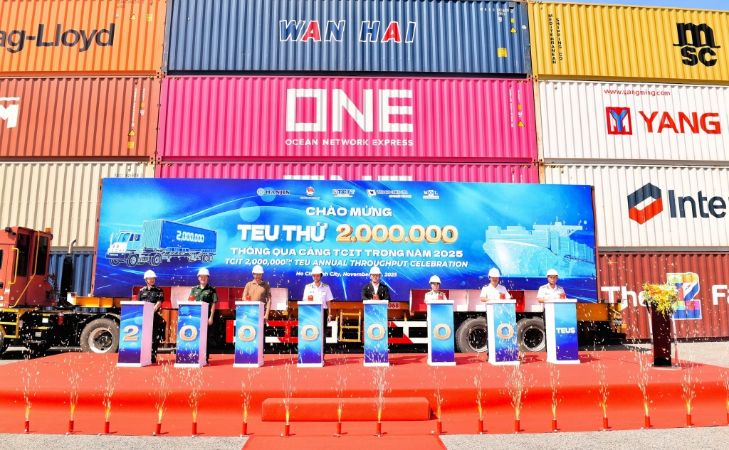 Cảng quốc tế Tân cảng – Cái Mép: Vượt mốc 2 triệu Teu lần thứ 3 Hành trình tiên phong- vượt sóng vươn xa
