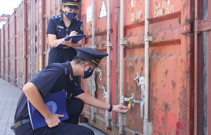 Hải quan TPHồ Chí Minh: Ngăn chặn nhiều vụ gian lận thuế