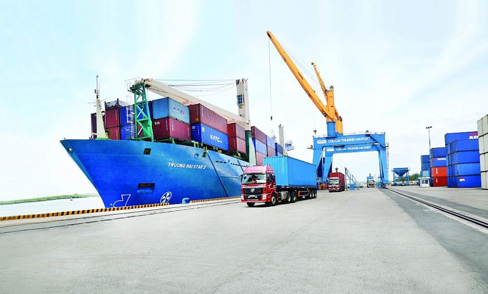 Chi phí logistics cao đang gây ảnh hưởng lớn tới sức cạnh tranh của hàng Việt. 	Ảnh: N.Linh