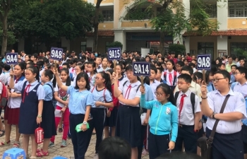 TP Hồ Chí Minh:  Phụ huynh, học sinh “tăng tốc” cuộc đua đầu cấp