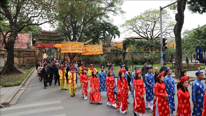 nghi le tong cuu nghinh tan tai hoang thanh thang long