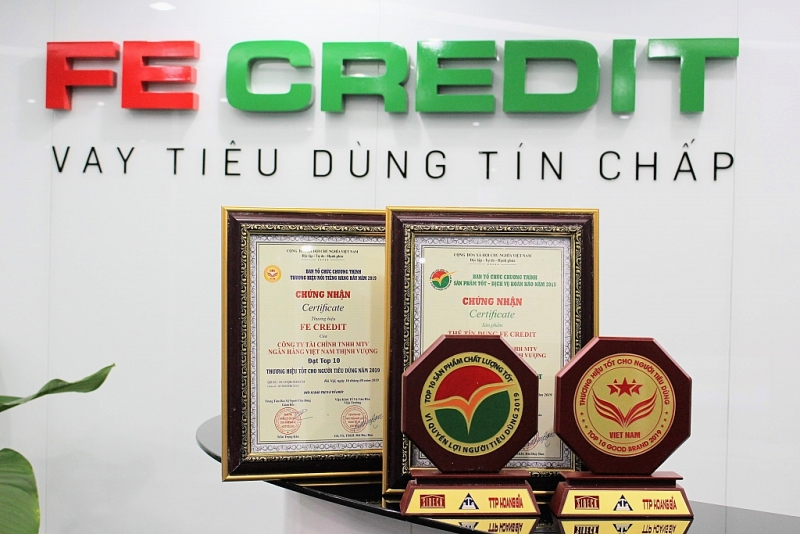 fe credit lot top 10 hang viet tot vi quyen loi nguoi tieu dung