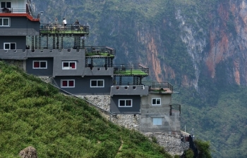 Đề xuất tháo dỡ toàn bộ phần nhô ra sông Nho Quế của Mã Pì Lèng Panorama