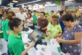 saigon coop mo cua ban hang cho am thuc va mua sam hien dai sense market