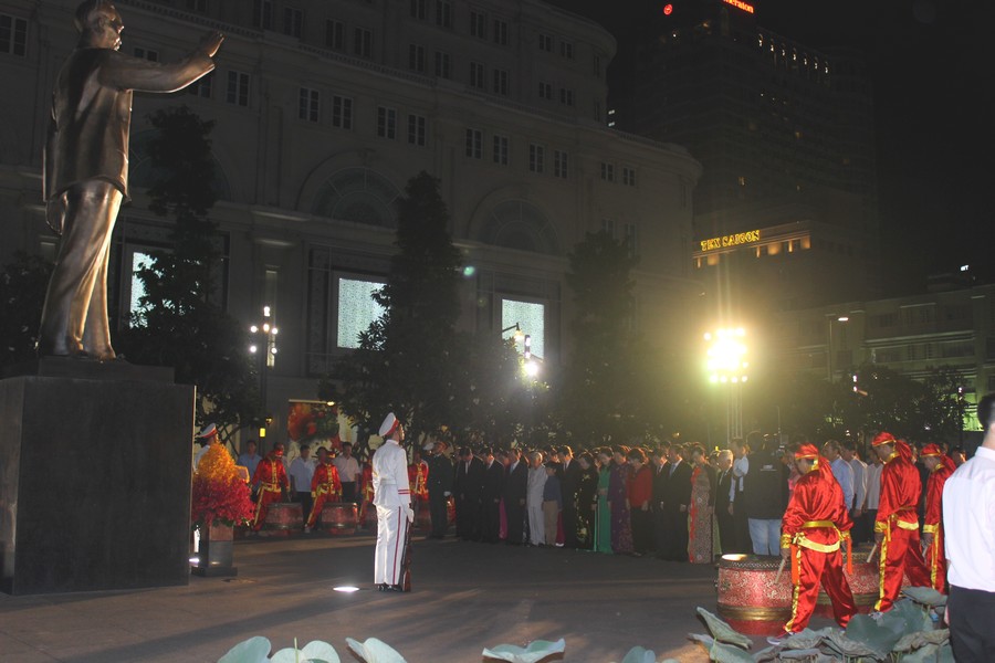 khai mac duong hoa nguyen hue tet binh than