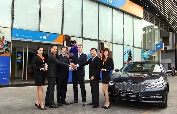 bmw va vib ky thoa thuan la doi tac chien luoc cung cap dich vu tai chinh