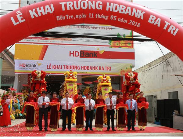 hdbank day manh phuc vu khach hang mien tay