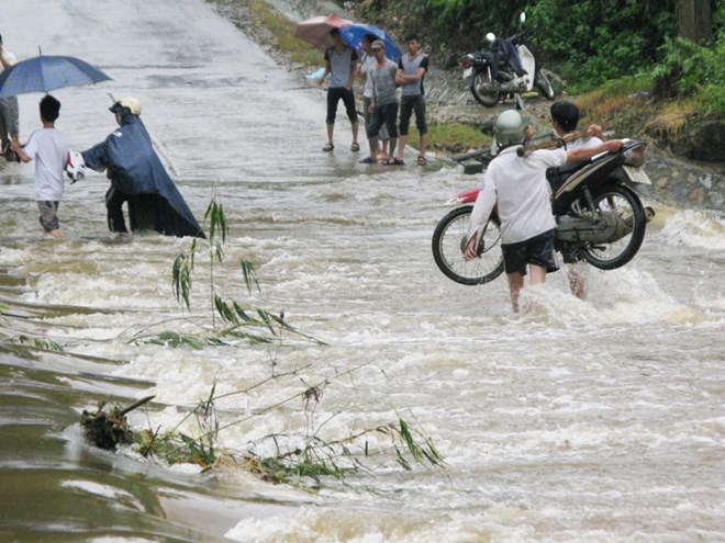 cong dien hoa toc ung pho voi con bao so 1 manh giat cap 10