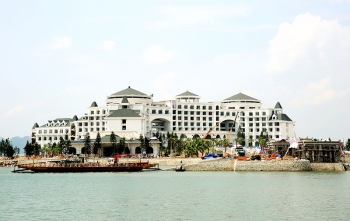Khách sạn nghỉ dưỡng biển cao cấp VinPearl Hạ Long