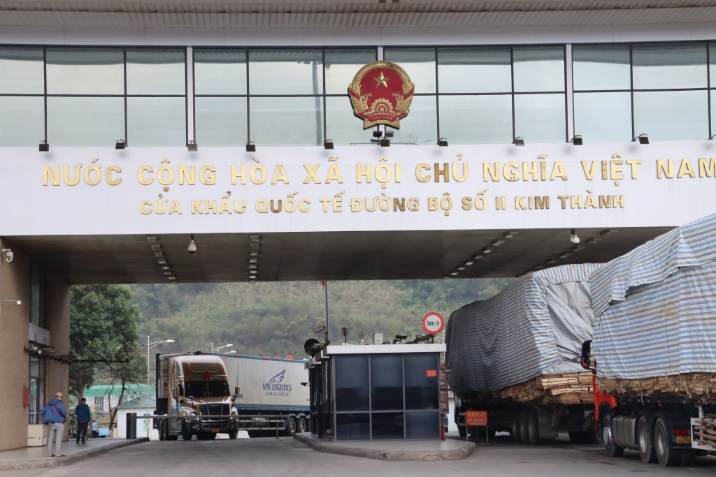 Kim ngạch xuất nhập khẩu Việt Nam-Trung Quốc đạt hơn 10 tỷ USD trong tháng đầu năm