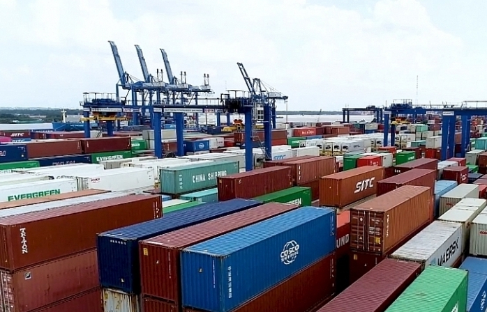 Xuất khẩu của TPHCM và nhiều địa phương chủ lực giảm mạnh