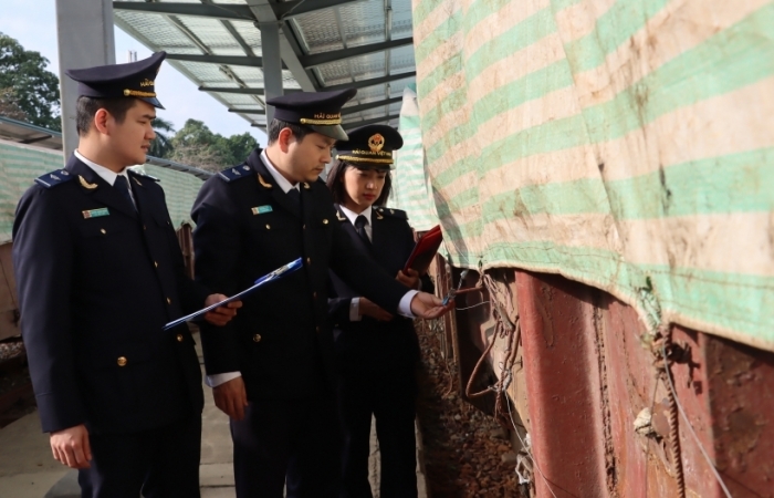 Hải quan Lào Cai giải quyết thủ tục 15.509 tờ khai
