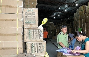 TP HCM: Xử lý hàng lậu, “lộ chuyện” cho thuê kho bãi hơn 10 tỷ đồng để ngoài sổ sách
