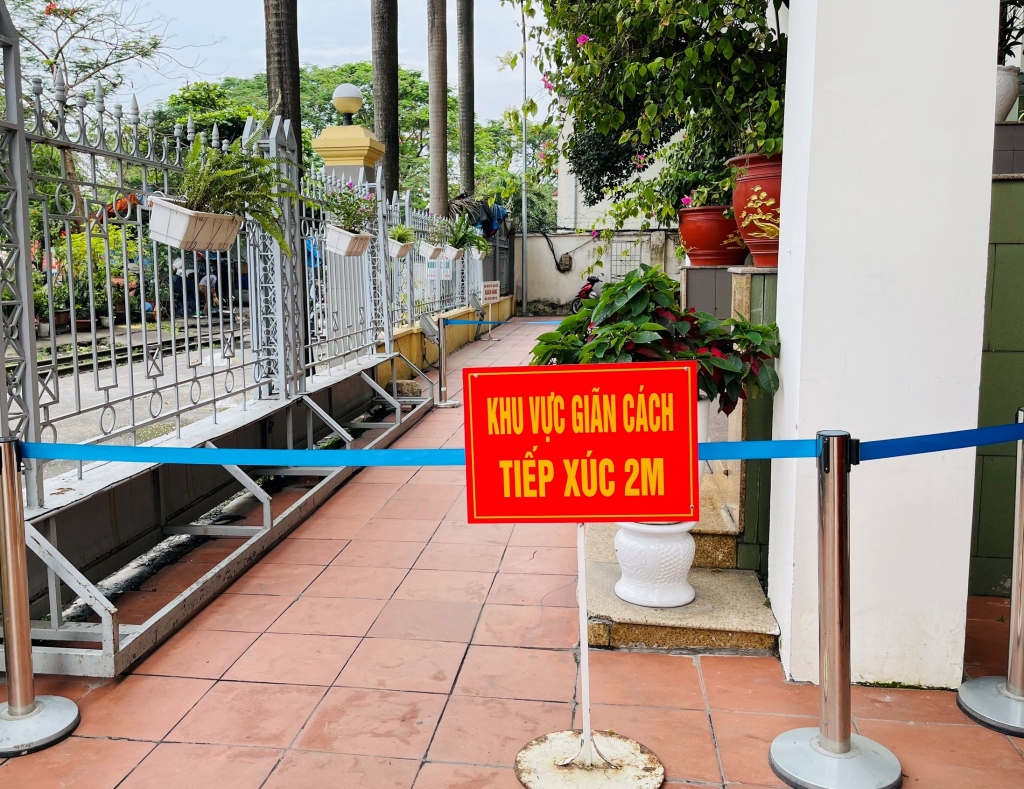 Hình ảnh Hải quan cửa khẩu ở Hải Phòng kích hoạt các biện pháp phòng dịch Hình ảnh Hải quan cửa khẩu ở Hải Phòng kích hoạt các biện pháp phòng dịch
