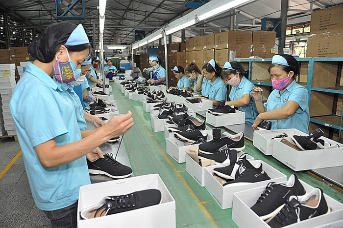 Xuất khẩu giày dép tăng ấn tượng đạt 8,4 tỷ USD