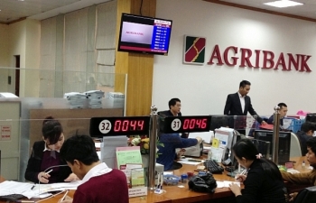 Agribank trả lại tiền thừa cho khách hàng trên 136 tỷ đồng