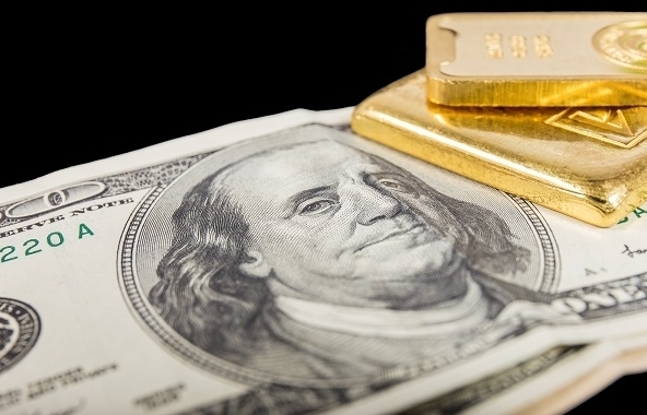 Giá vàng và USD biến động nhẹ nhưng thất thường