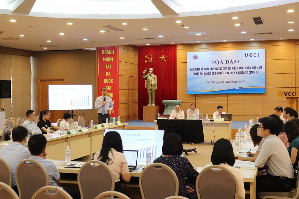 Tọa đàm“Xây dựng và phát huy vai trò của đội ngũ doanh nhân Việt Nam trong bối cảnh công nghiệp hoá, hiện đại hoá và cách mạng công nghệ 4.0” .