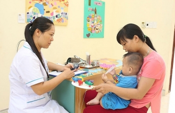 Chăm sóc 1.000 ngày đầu đời phòng chống suy dinh dưỡng bà mẹ, trẻ em
