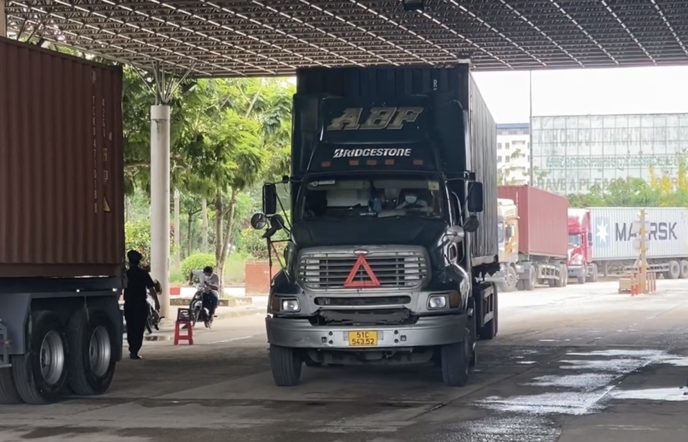 Nghiên cứu điều chỉnh quy định liên quan đến vận tải qua biên giới Việt Nam – Campuchia