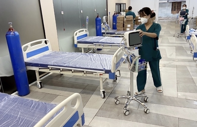 Bệnh viện dã chiến thu dung Thuận Kiều đi vào hoạt động