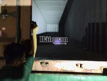 Hải quan Tây Ninh: Bắt giữ container hàng quá cảnh trị giá gần 36.000 USD bị “rút ruột”