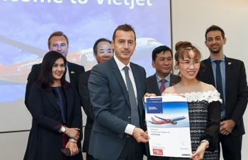 Vietjet và Airbus ký kết hợp đồng mua 20 tàu bay thế hệ mới A321XLR