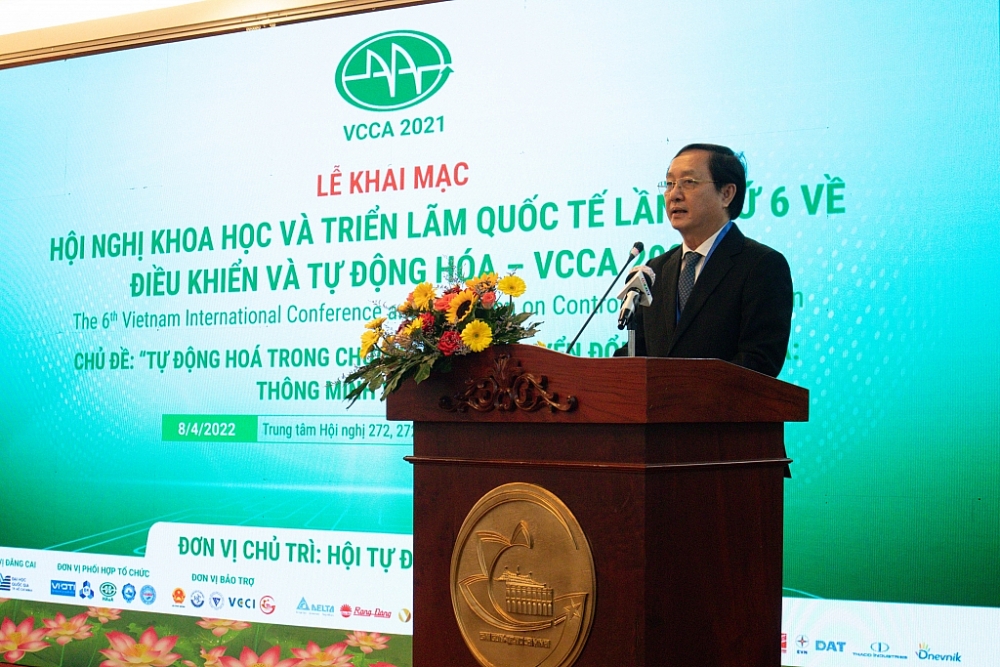 Bộ trưởng Bộ Khoa học và Công nghệ Huỳnh Thành Đạt phát biểu tại lễ khai mạc