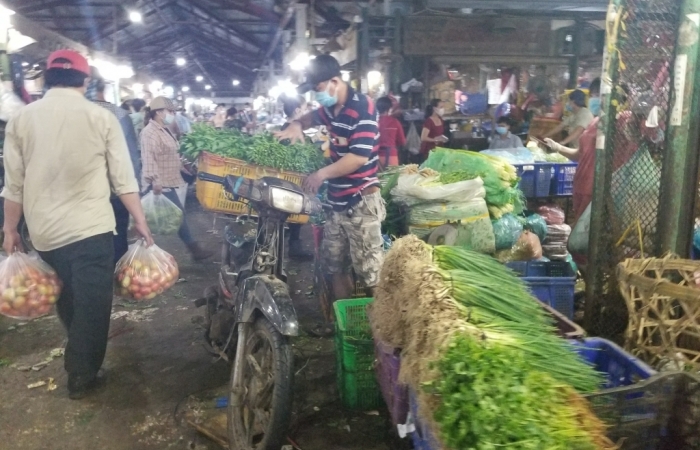 Hơn 200 chợ truyền thống tại TPHCM đã đóng cửa