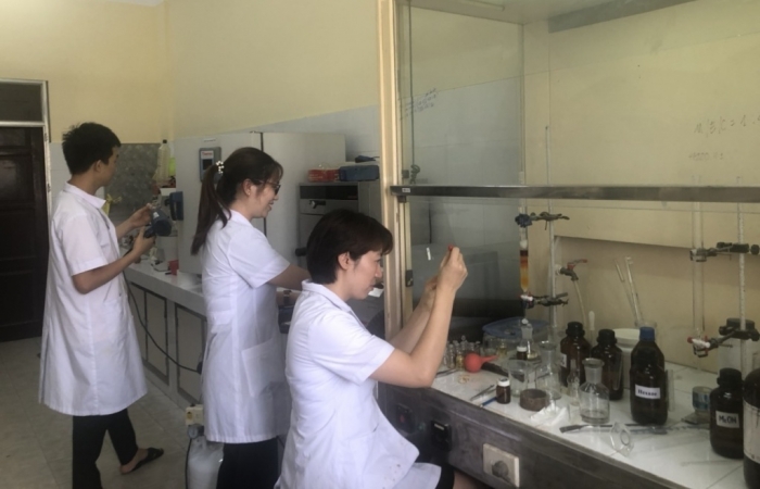 Việt Nam nghiên cứu thành công phương pháp tổng hợp thuốc điều trị SARS-CoV-2