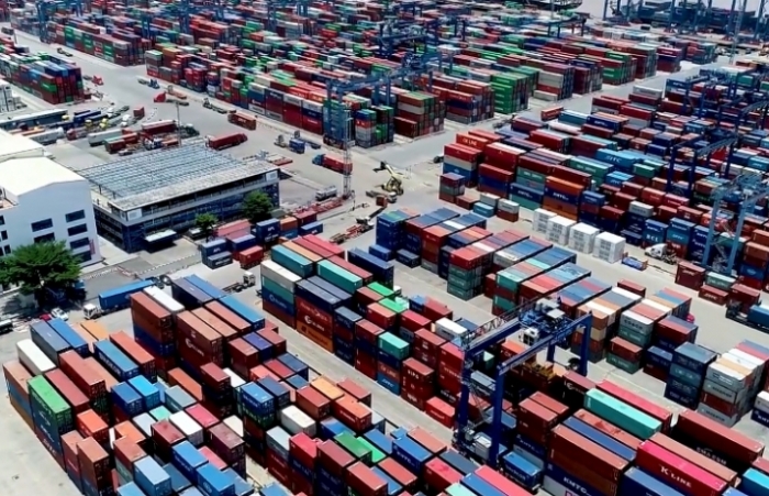 Chuyển hàng về cảng Cát Lái, doanh nghiệp phải cam kết nhận hàng trong vòng 48 giờ