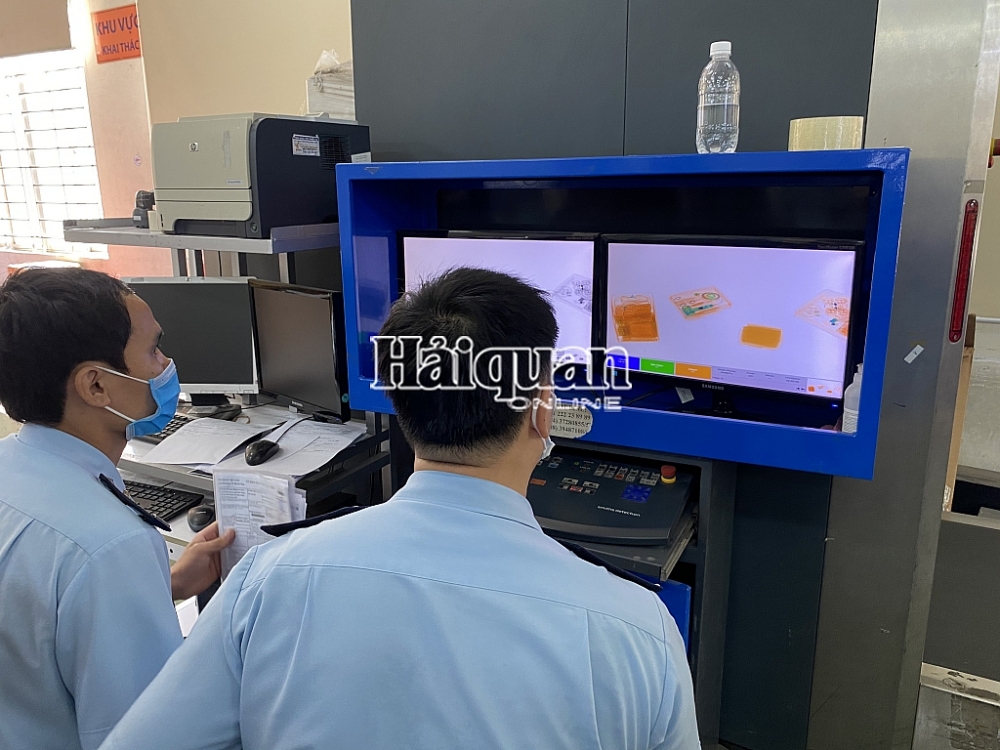 Hải quan TPHCM bắt giữ hàng chục kg ma tuý Hải quan TPHCM bắt giữ hàng chục kg ma tuý